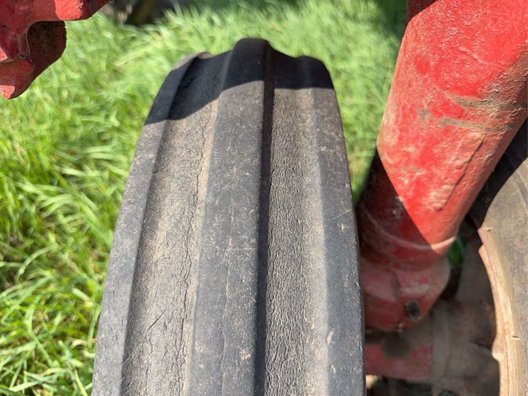 farmall-f-20-image-15