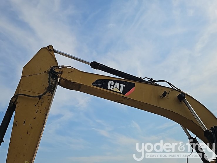 2013-caterpillar-328d-lcr-image-19