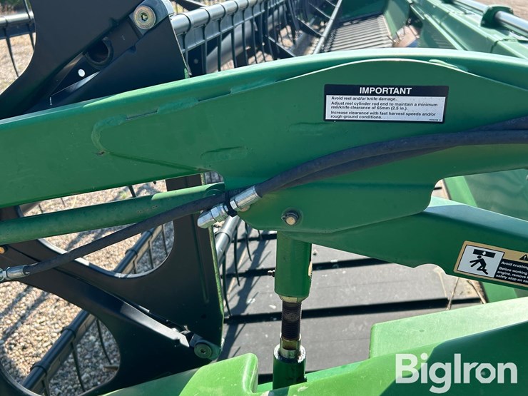 2010-john-deere-635d-image-11