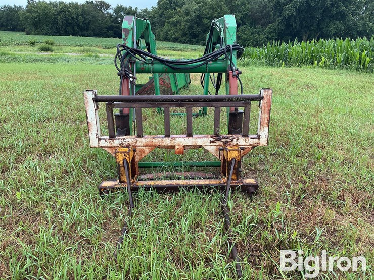 john-deere-4440-image-2