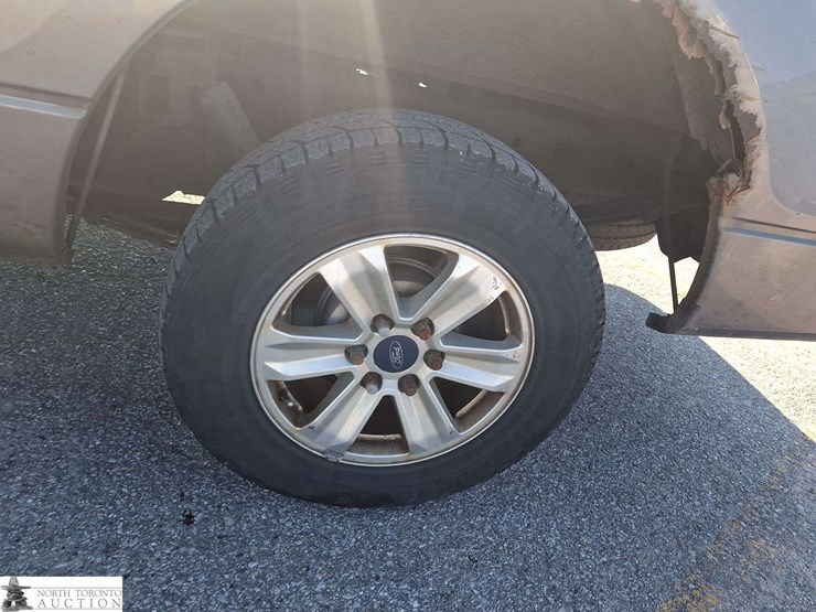 2010-ford-f150-image-22