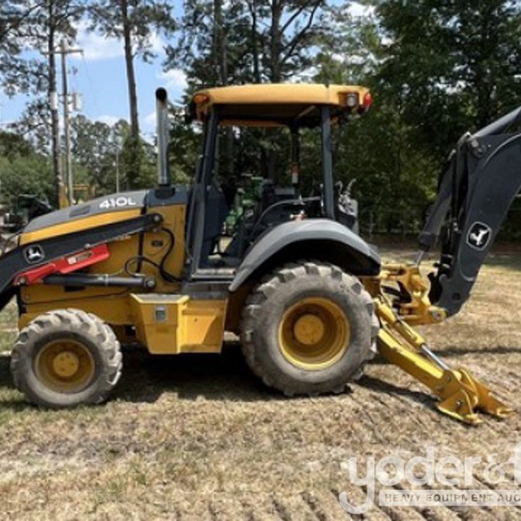 2022 DEERE 410L