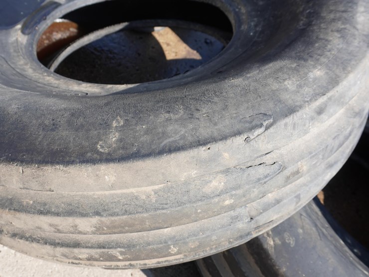 11.00-16-tires-image-12