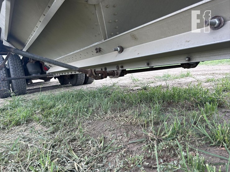 2012-timpte-super-hopper-bottom-image-37