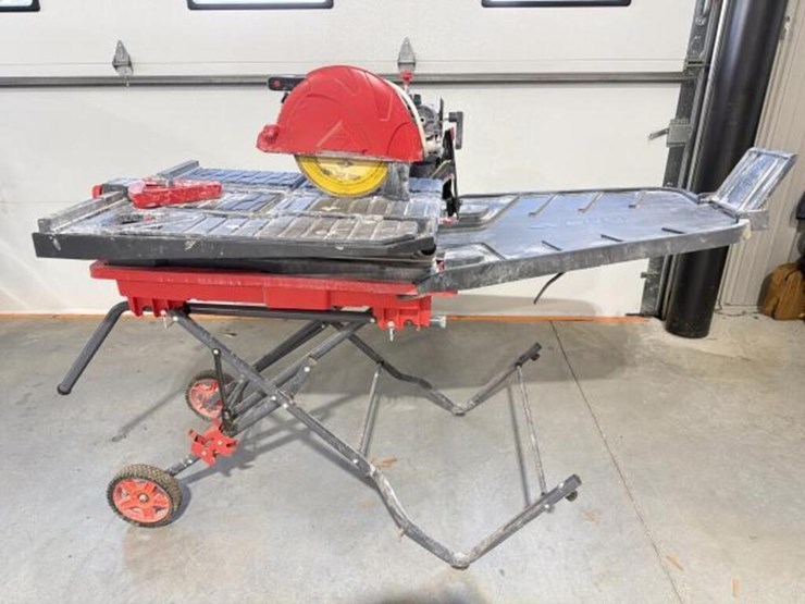 rubi-dt-10in-max-tile-saw-on-stand-image-1