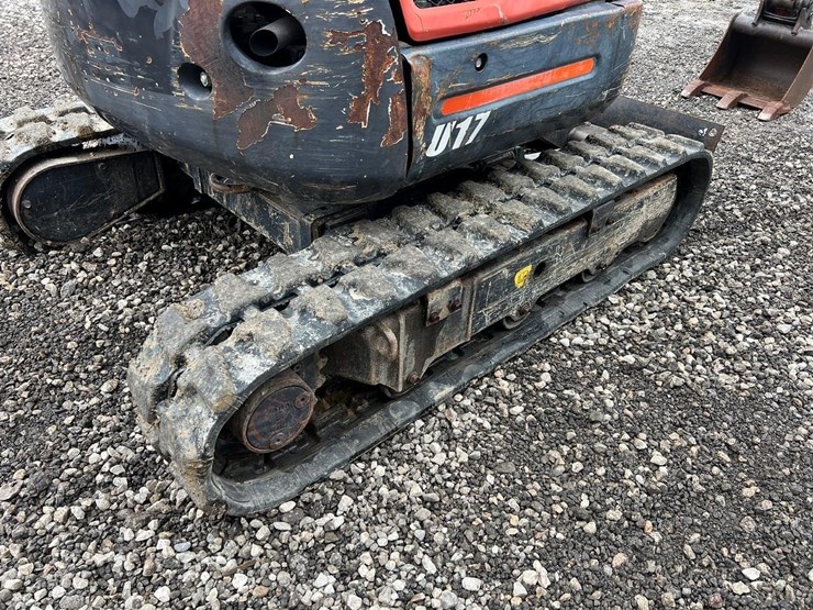 2020-kubota-u17-image-13
