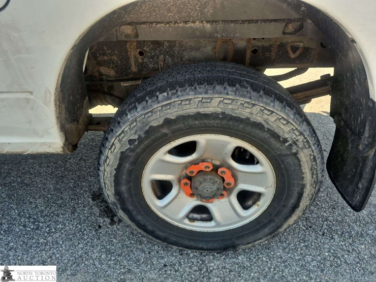2016-dodge-3500-image-20