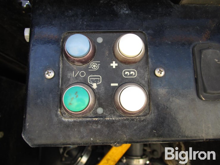 2015-ag-chem-rg1300b-image-14
