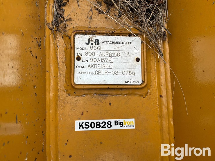 caterpillar-966h-image-11