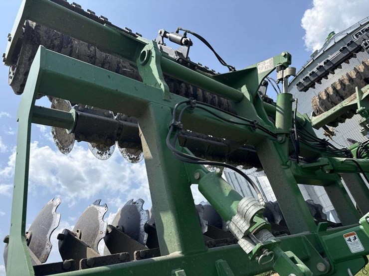 john-deere-2680h-image-10
