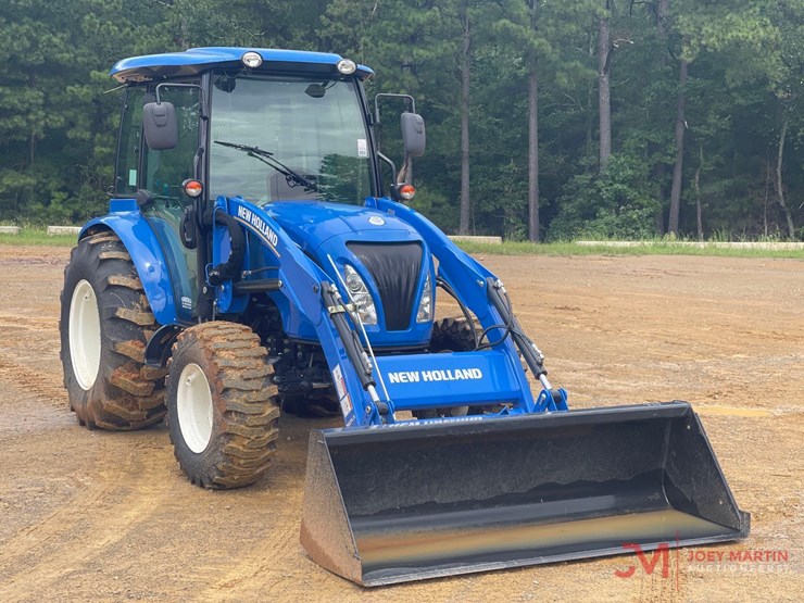 2023-new-holland-boomer-55-ag-tractor-image-1