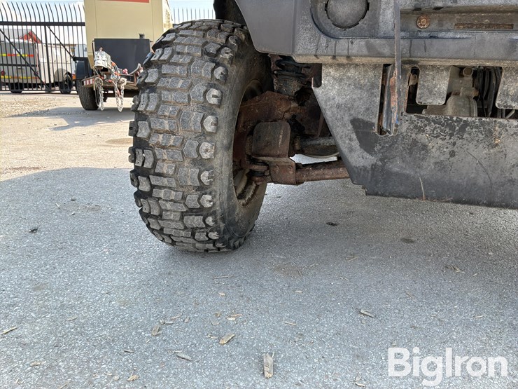 2013-case-ih-scout-image-14