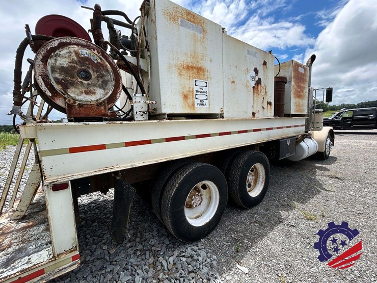 1987-peterbilt-379-image-6