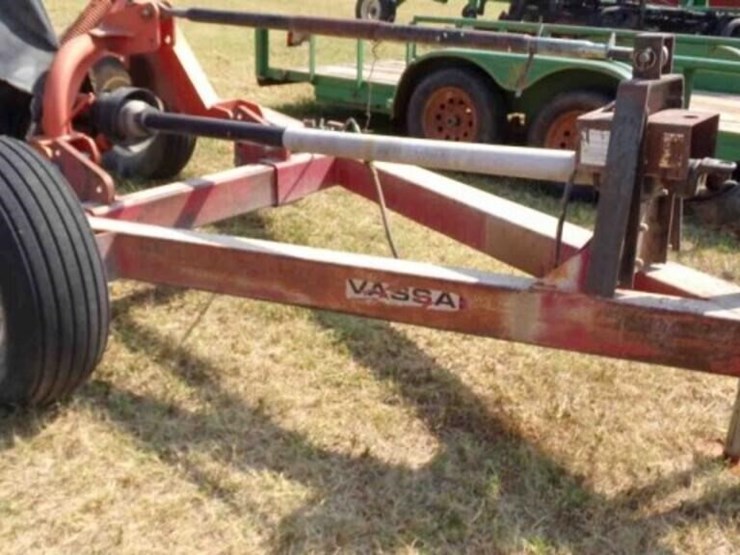 massey-ferguson-1330-image-6