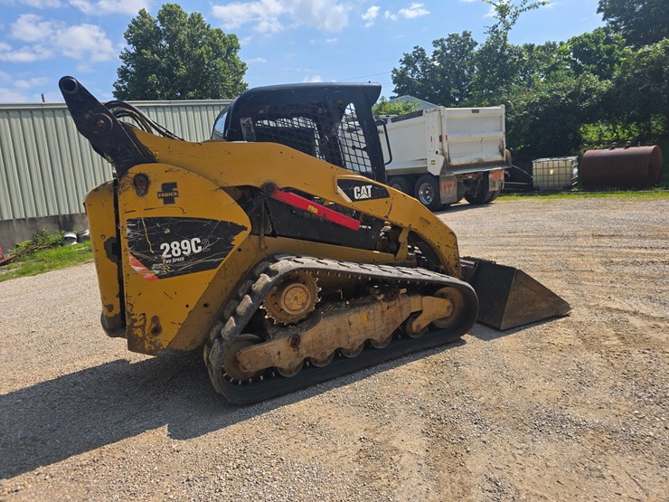 2013-caterpillar-289c2-image-11
