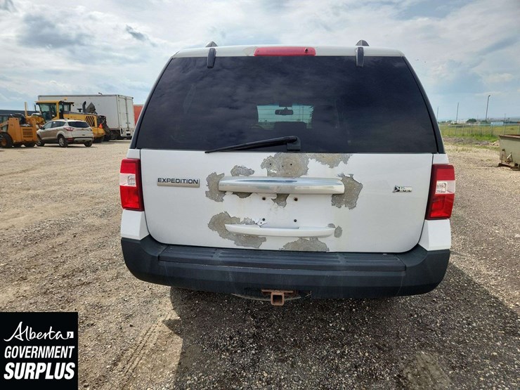 2012-ford-expedition-image-6