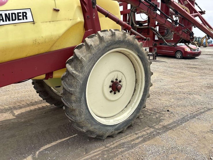 hard-commander-60-boom-sprayer-image-10