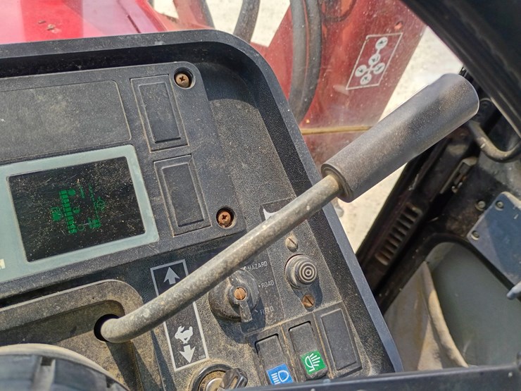 1998-case-ih-4210-image-35