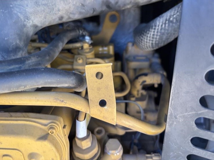 2017-caterpillar-304e2-cr-image-47