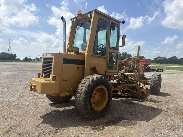 caterpillar-r80-image-5