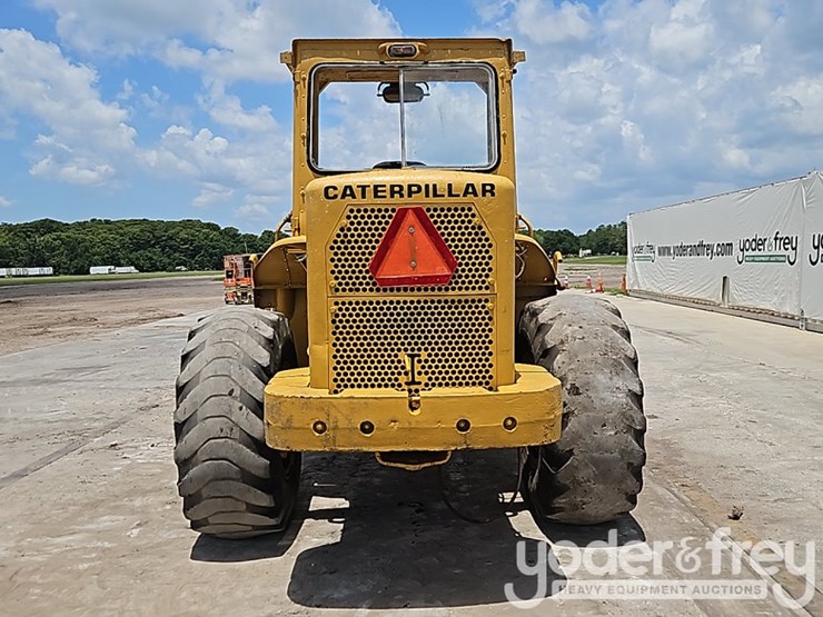 caterpillar-950-image-19