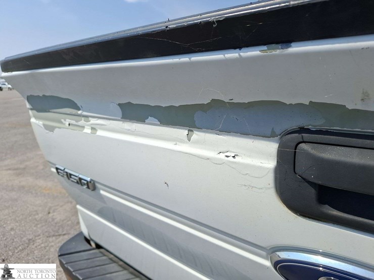 2014-ford-f150-image-34