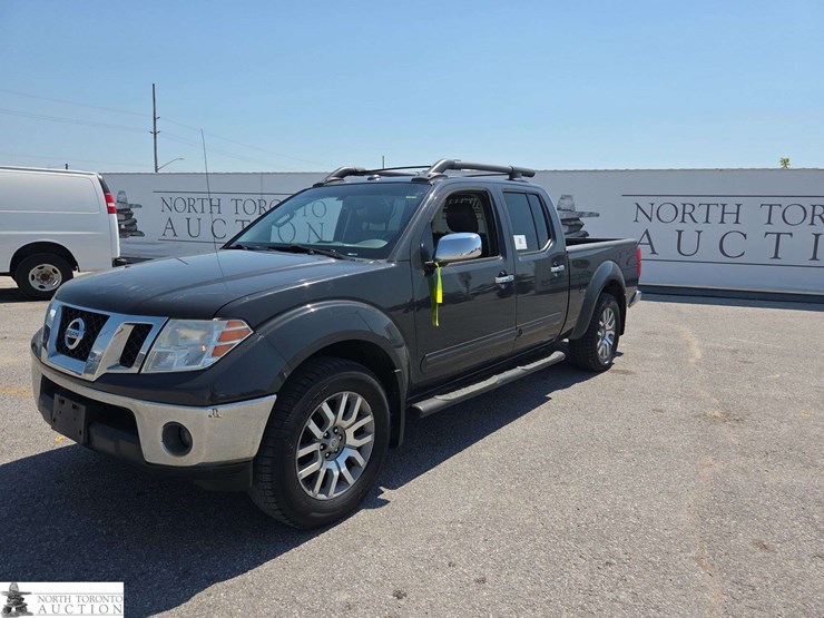2012-nissan-frontier-image-1