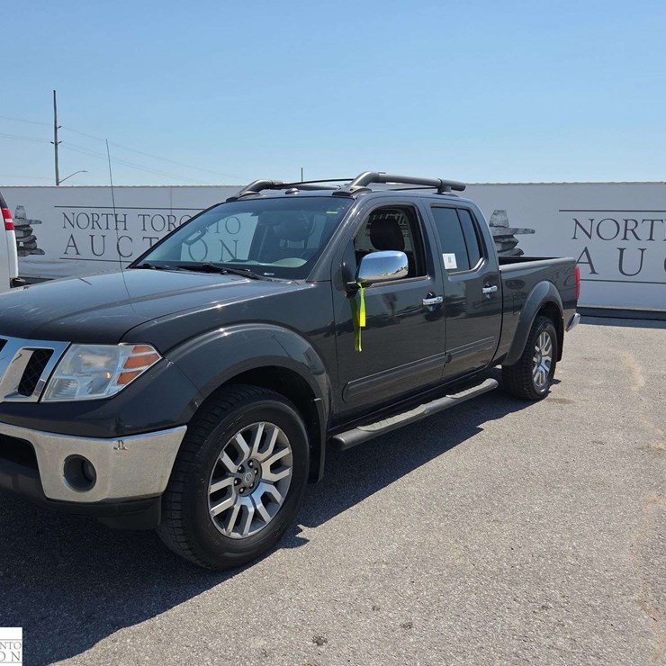 2012 NISSAN FRONTIER