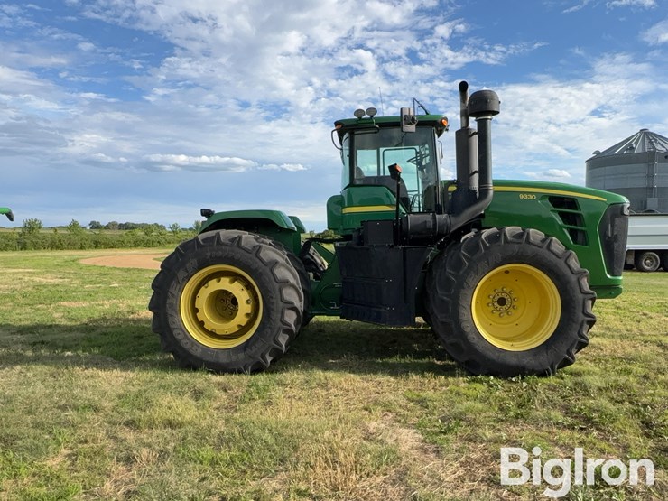 john-deere-9330-image-4