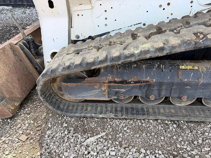 2019-bobcat-t770-image-17