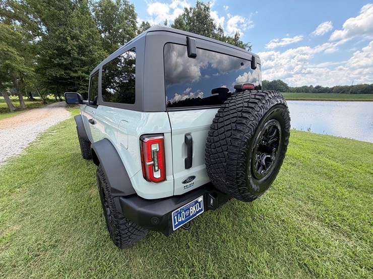 2022-ford-bronco-image-7