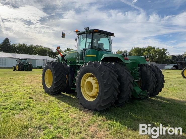 john-deere-9330-image-7