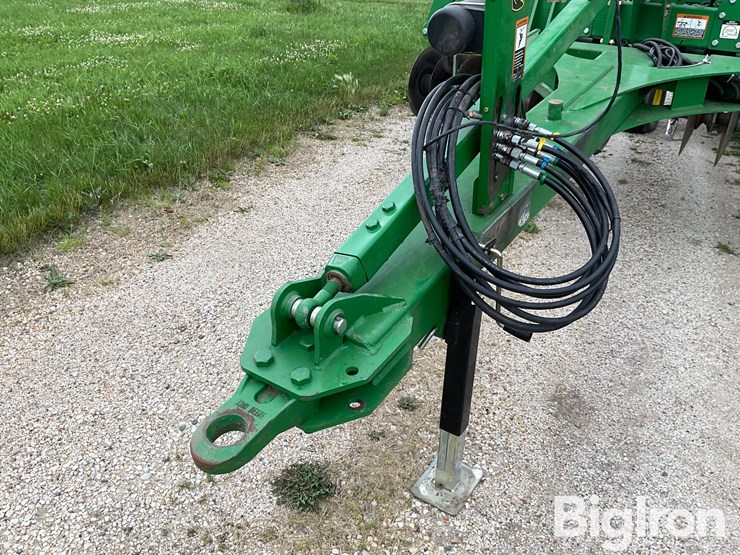 2009-john-deere-2310-image-9