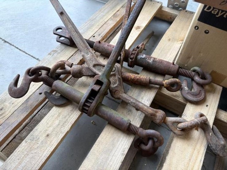 chain-binders-image-1