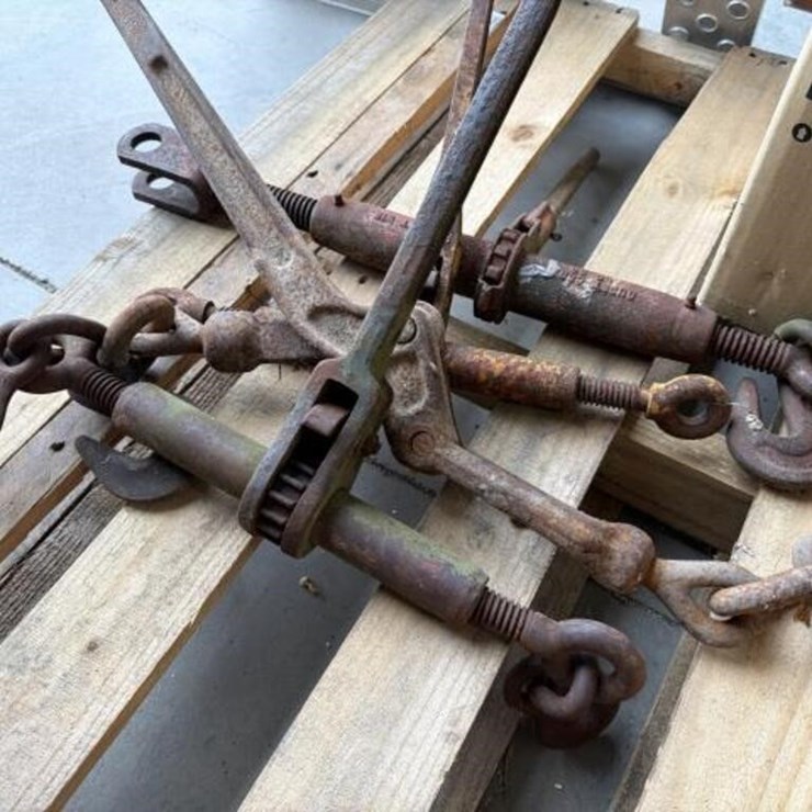 Chain Binders