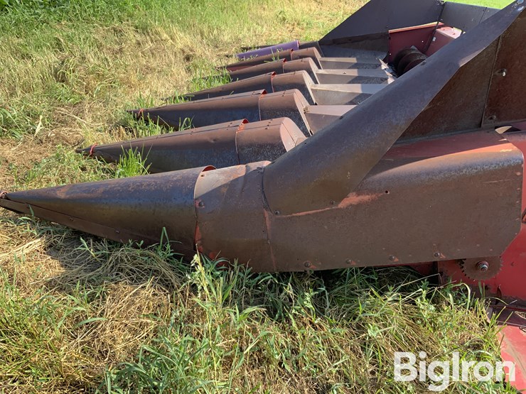 case-ih-1063-image-16