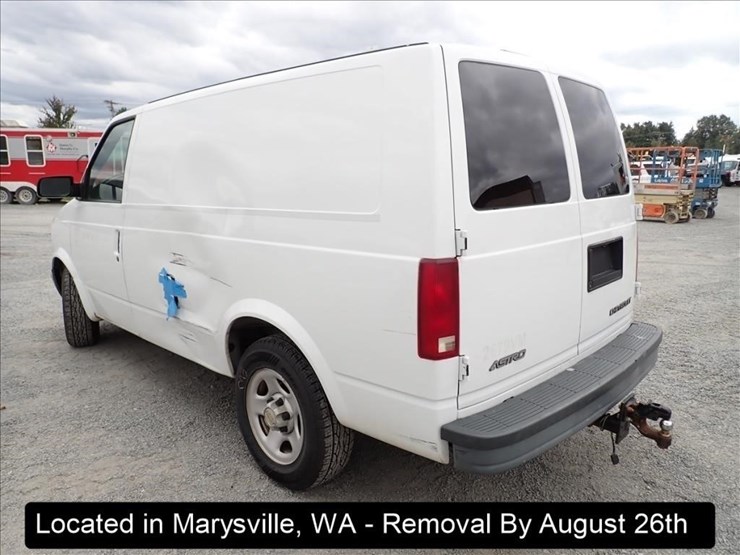 2004-chevrolet-astro-image-8