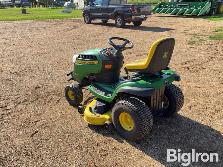 john-deere-d150-image-7