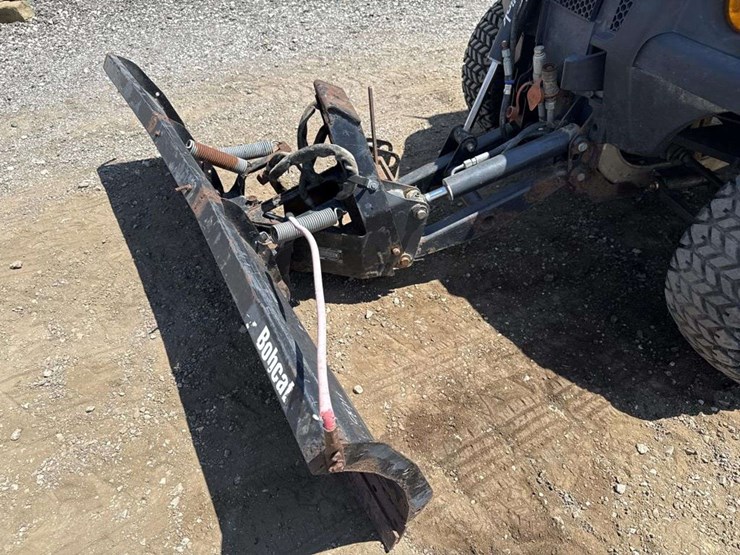 bobcat-2300-image-6