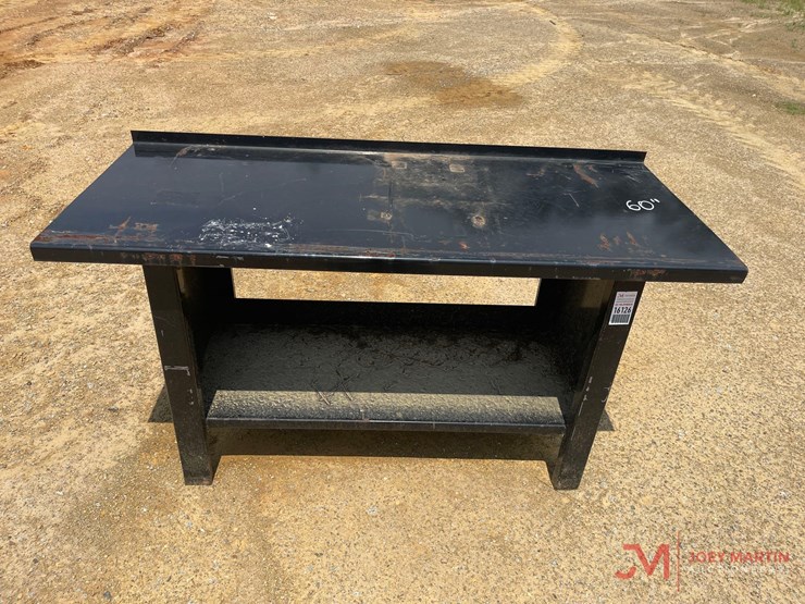 60"-shop-table-image-7