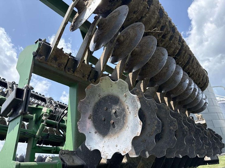 john-deere-2680h-image-24