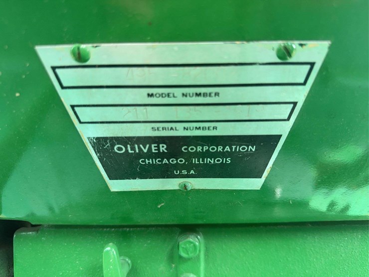 1950-oliver-1950-image-33