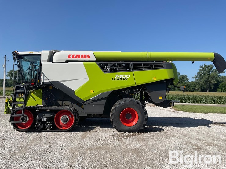 2021-claas-lexion-7400-image-8