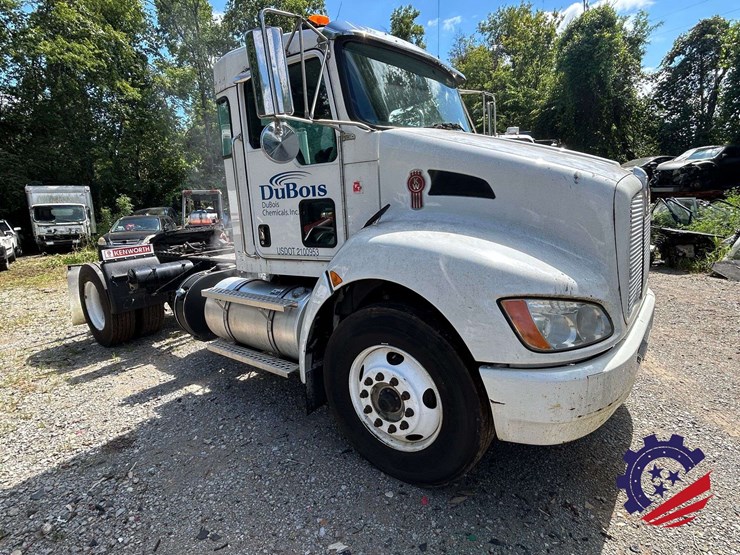2015-kw-t370-s/a-truck-tractor-image-7