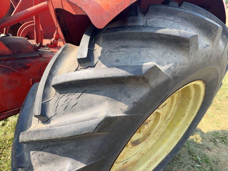 massey-ferguson-44-image-41