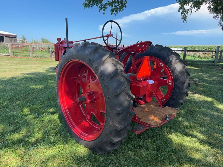 1938-farmall-f-14-(9th-f-14-built)-image-3