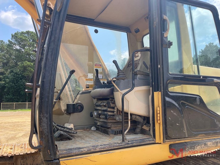 2003-caterpillar-320c-image-14