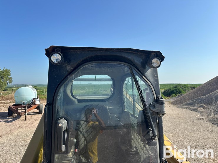 2017-caterpillar-289d-image-11