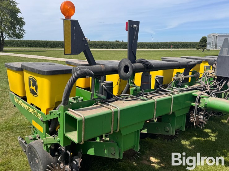 2003-john-deere-1770-image-18