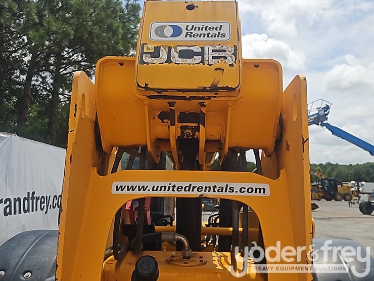 2015-jcb-507-42-image-26